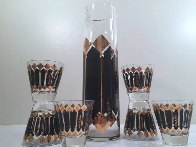 Fred Press Signed Mid-Century Black and 22-Karat Gold Diamonds Retro 8-Piece Cocktail Set (1 Pitcher, 1 Carrier, 6 Glasses)