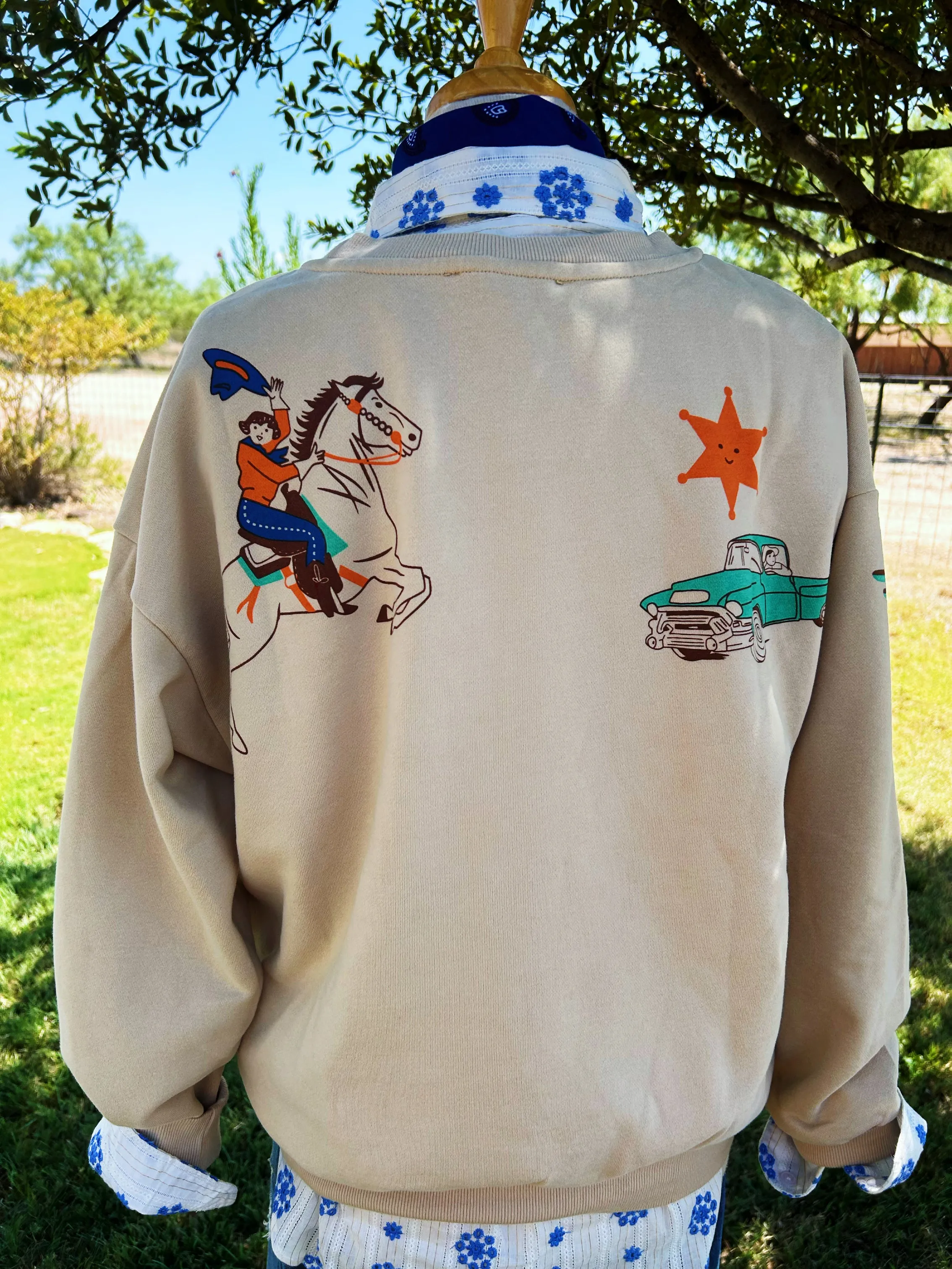 Howdy Sweatshirt